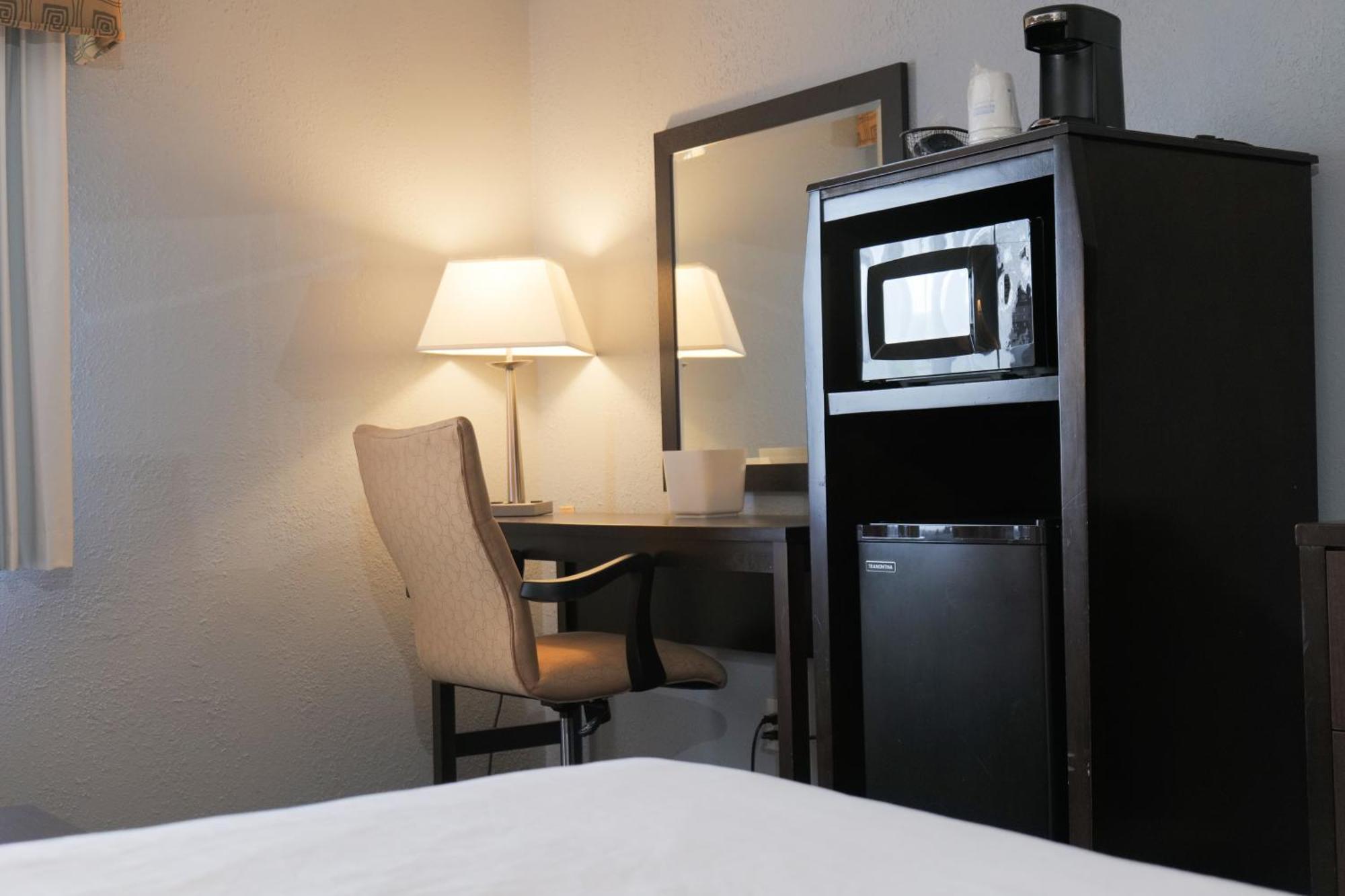 Hotel Baymont By Wyndham Flint Airport North Exterior foto