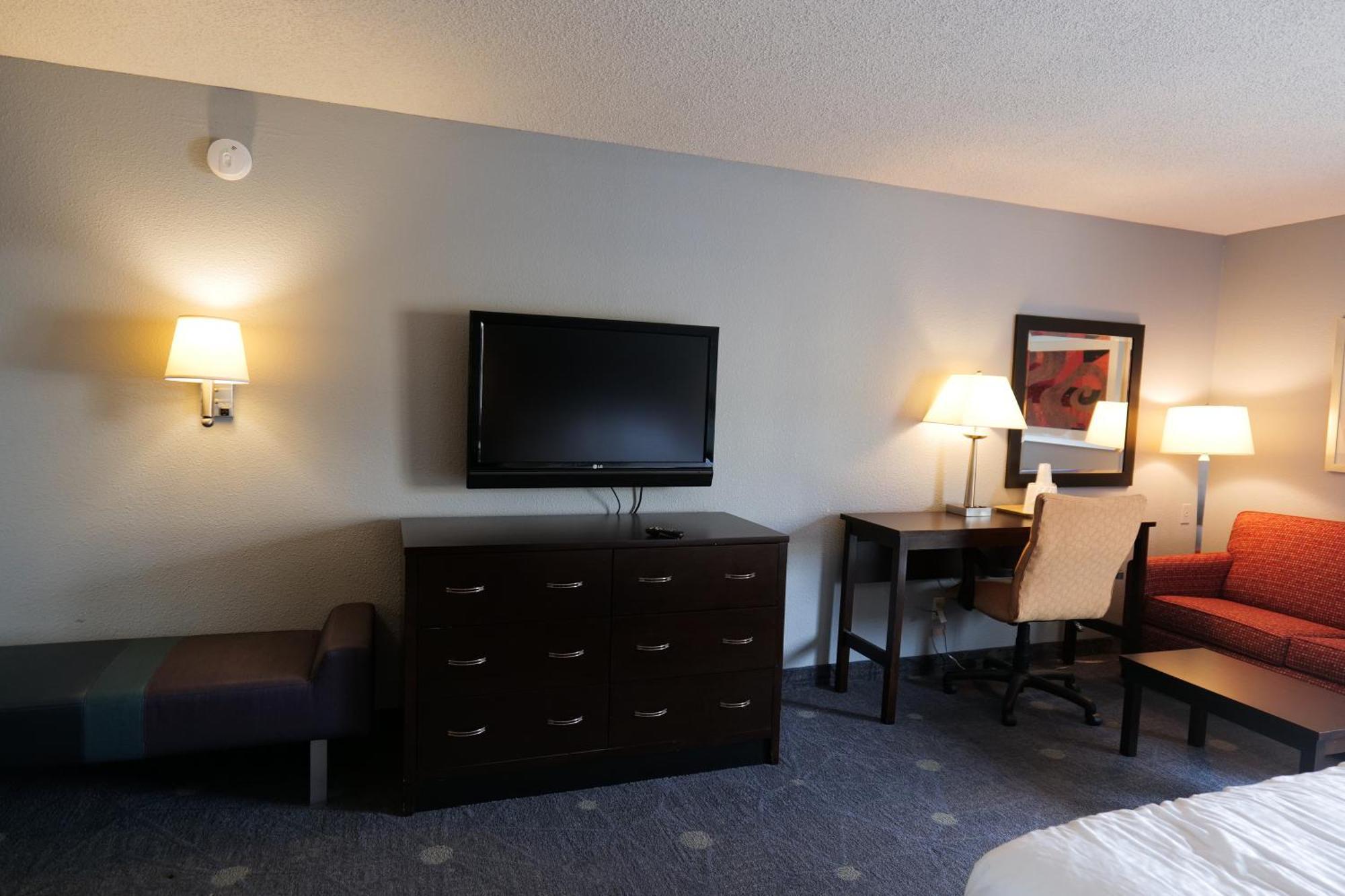 Hotel Baymont By Wyndham Flint Airport North Exterior foto