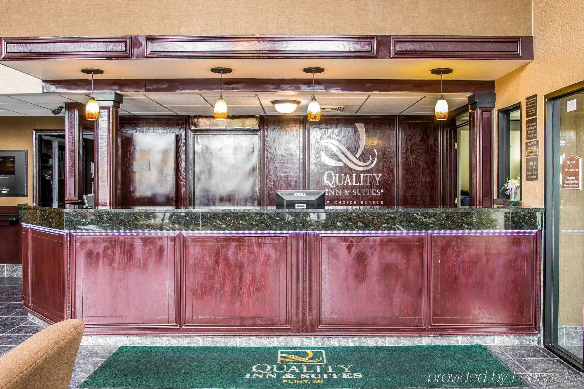 Hotel Baymont By Wyndham Flint Airport North Exterior foto